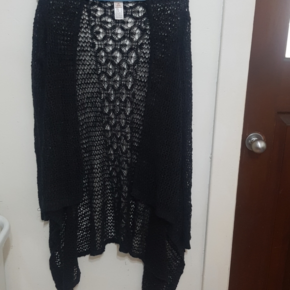 Sheer crochet cardigan - Picture 2 of 8